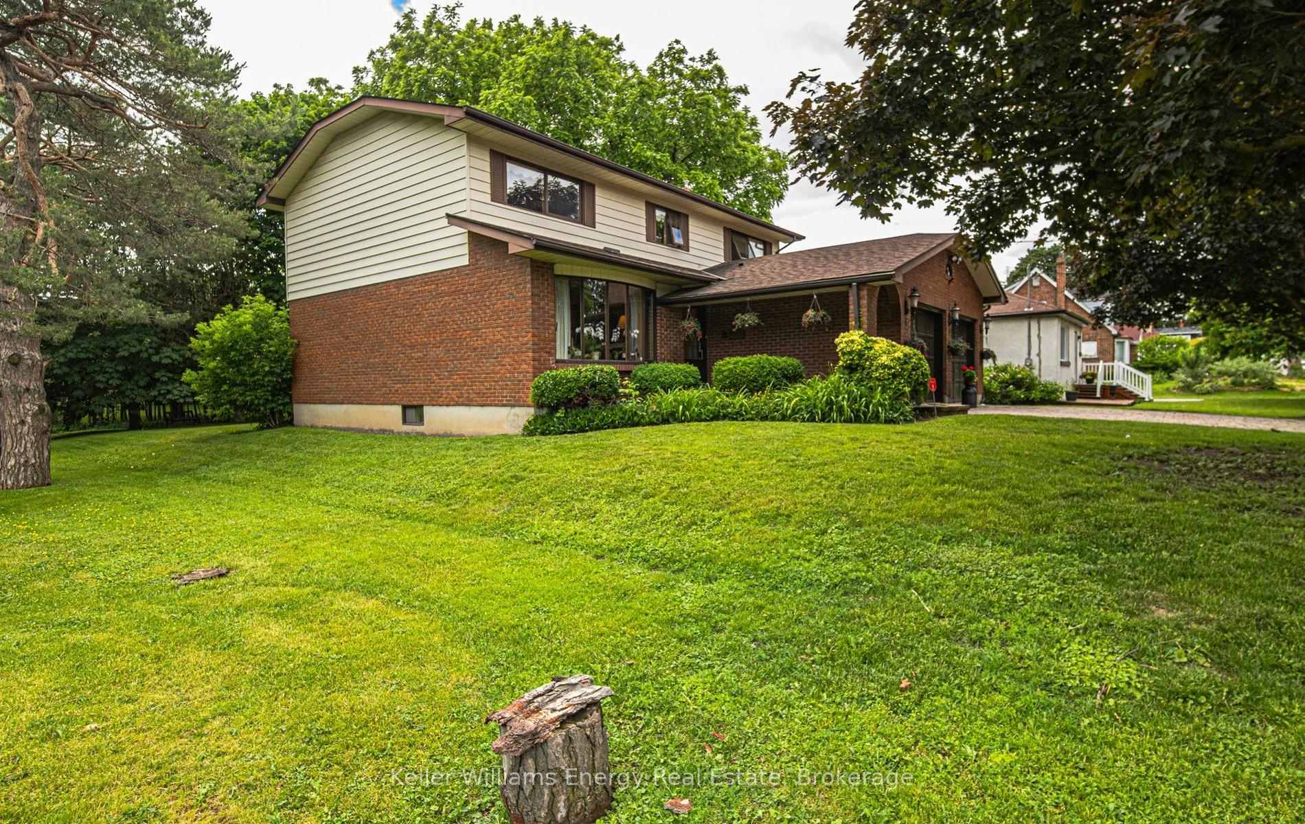 Photo 6 of 409 Gilbert Street E, Whitby, Downtown Whitby — HOMEH