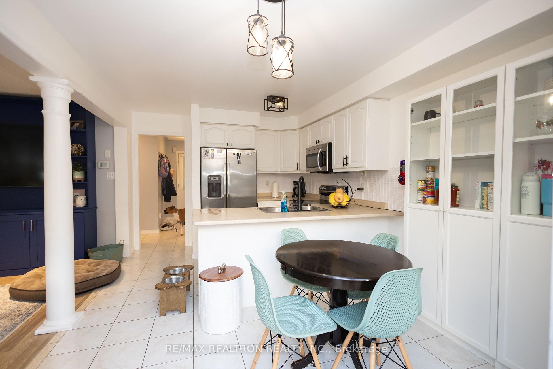 Photo 10 of 119 William Cowles Drive, Clarington, Bowmanville — HOMEH