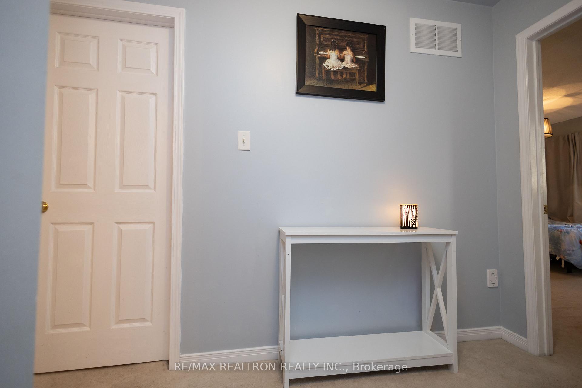 Photo 23 of 119 William Cowles Drive, Clarington, Bowmanville — HOMEH