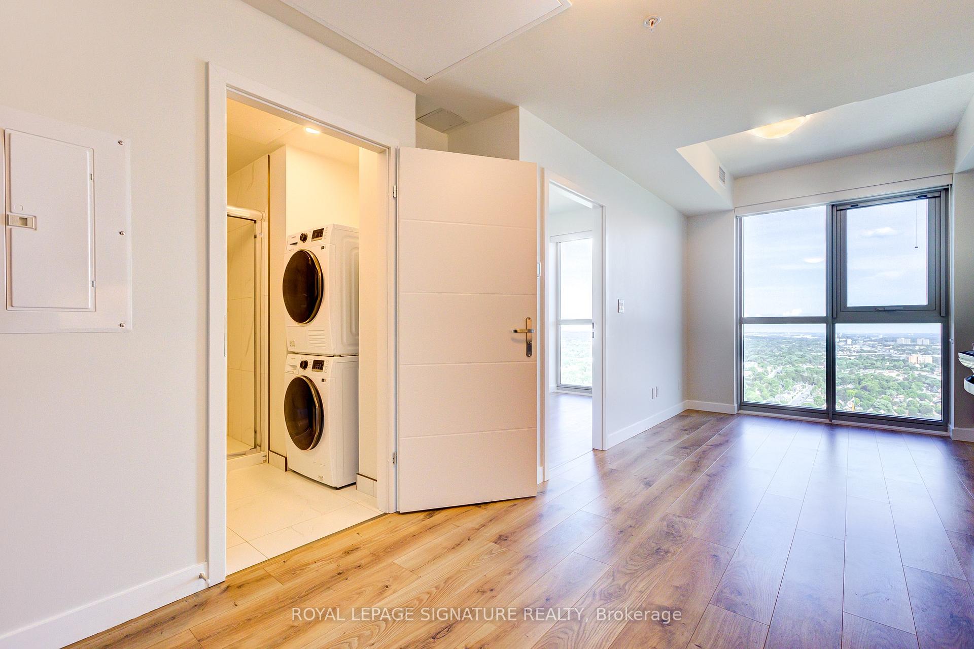Photo 8 of Unit 3901, 60 Frederick Street, Kitchener, City Commercial Core — HOMEH