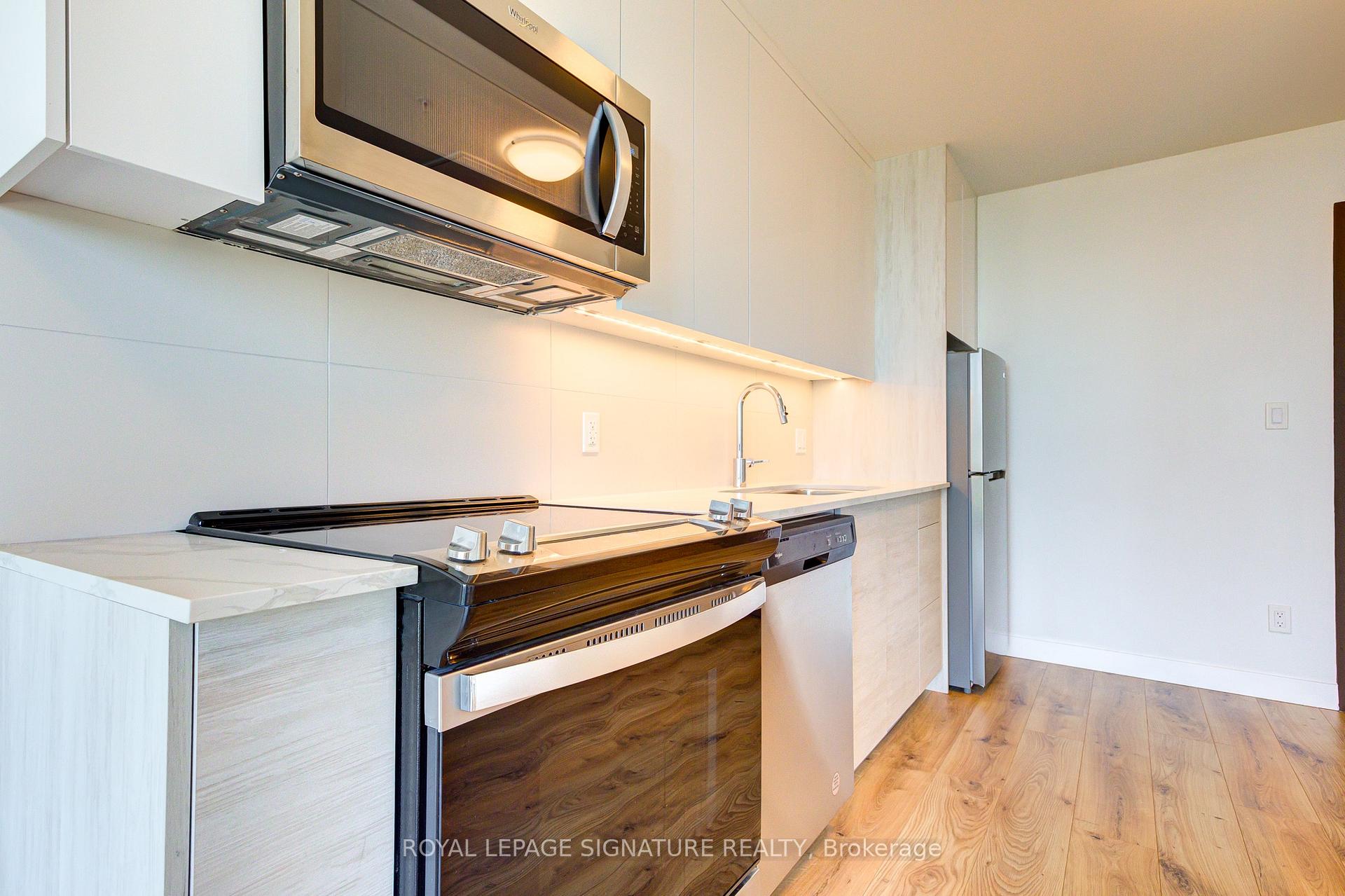 Photo 12 of Unit 3901, 60 Frederick Street, Kitchener, City Commercial Core — HOMEH