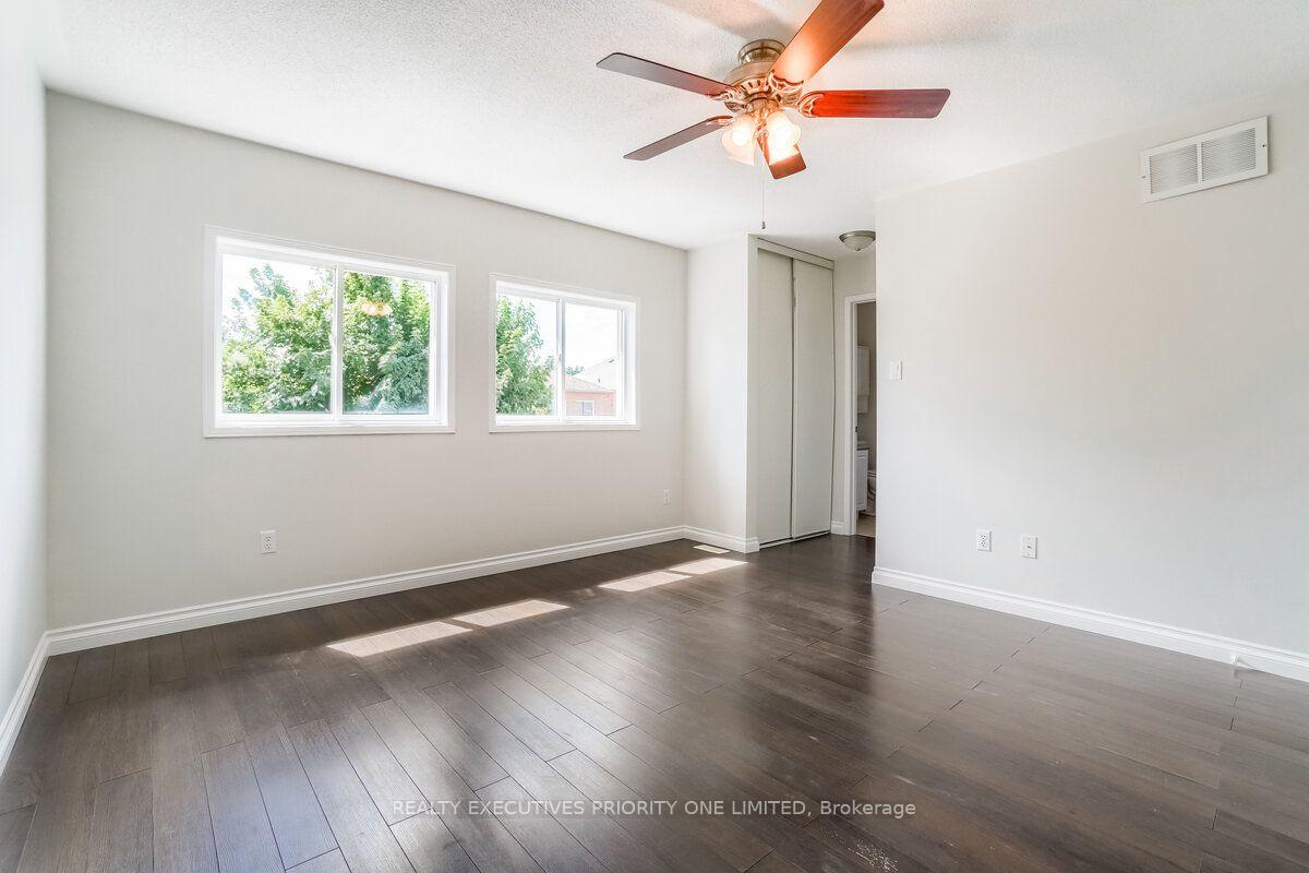 Photo 20 of 17 Drake Drive, Barrie, Painswick South — HOMEH