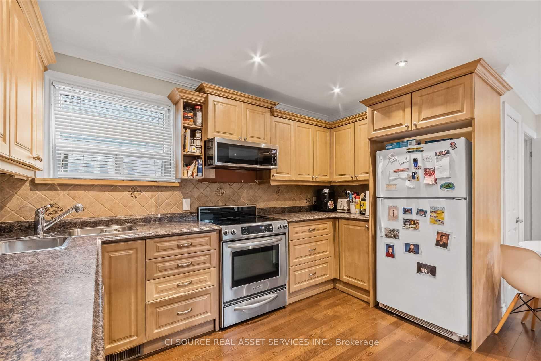 Photo 6 of Unit Main Fl, 1015 King Street, Whitby, Downtown Whitby — HOMEH