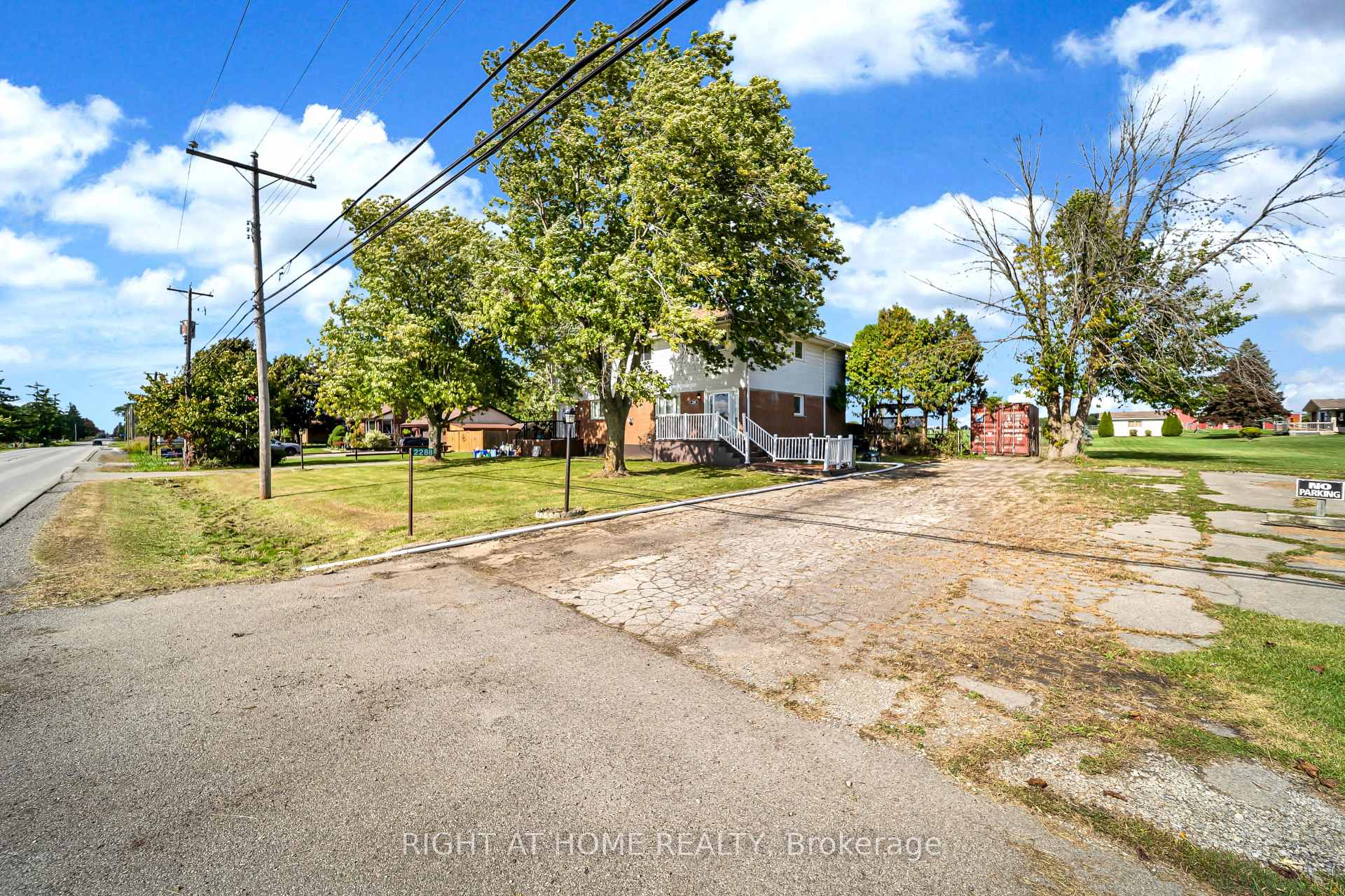 Photo 6 of 2288 Binbrook Road, Hamilton, Rural Glanbrook — HOMEH