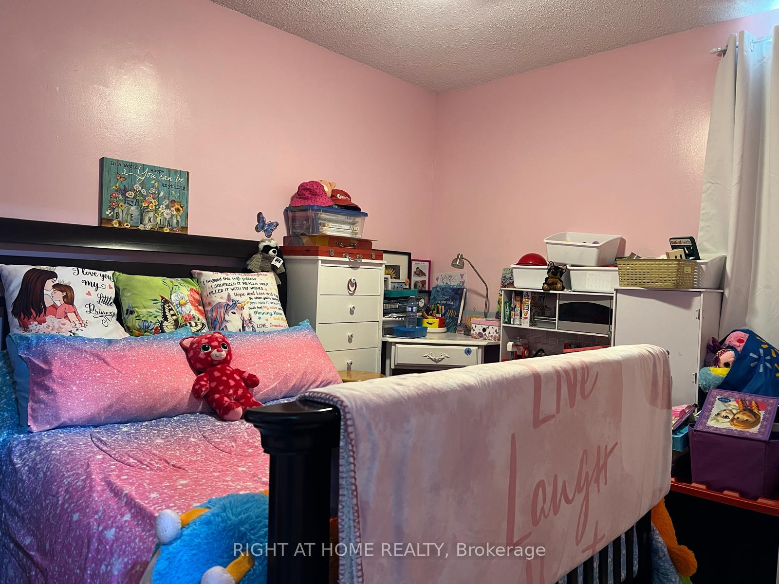 Photo 7 of Unit 81, 135 Chalmers Street S, Cambridge, Christopher-Champlain — HOMEH