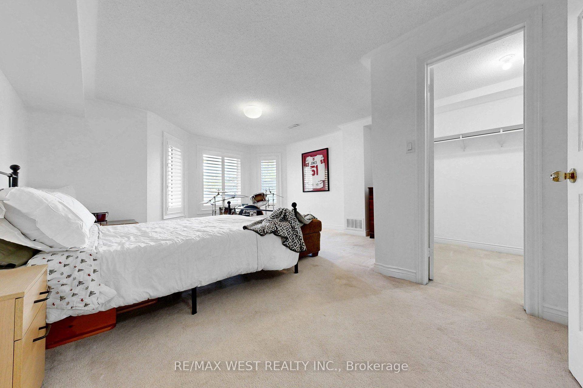 Photo 47 of 11 Brand Court, Ajax, Central — HOMEH