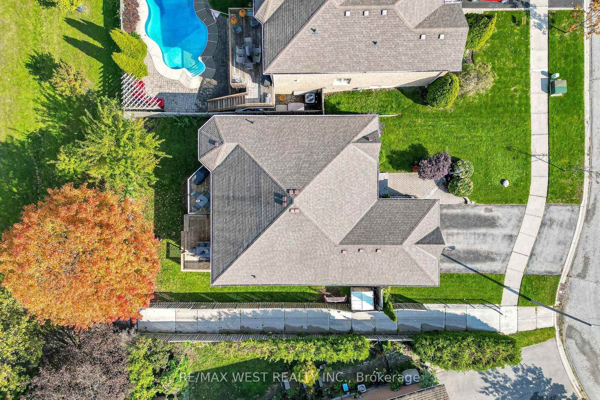Photo 75 of 11 Brand Court, Ajax, Central — HOMEH