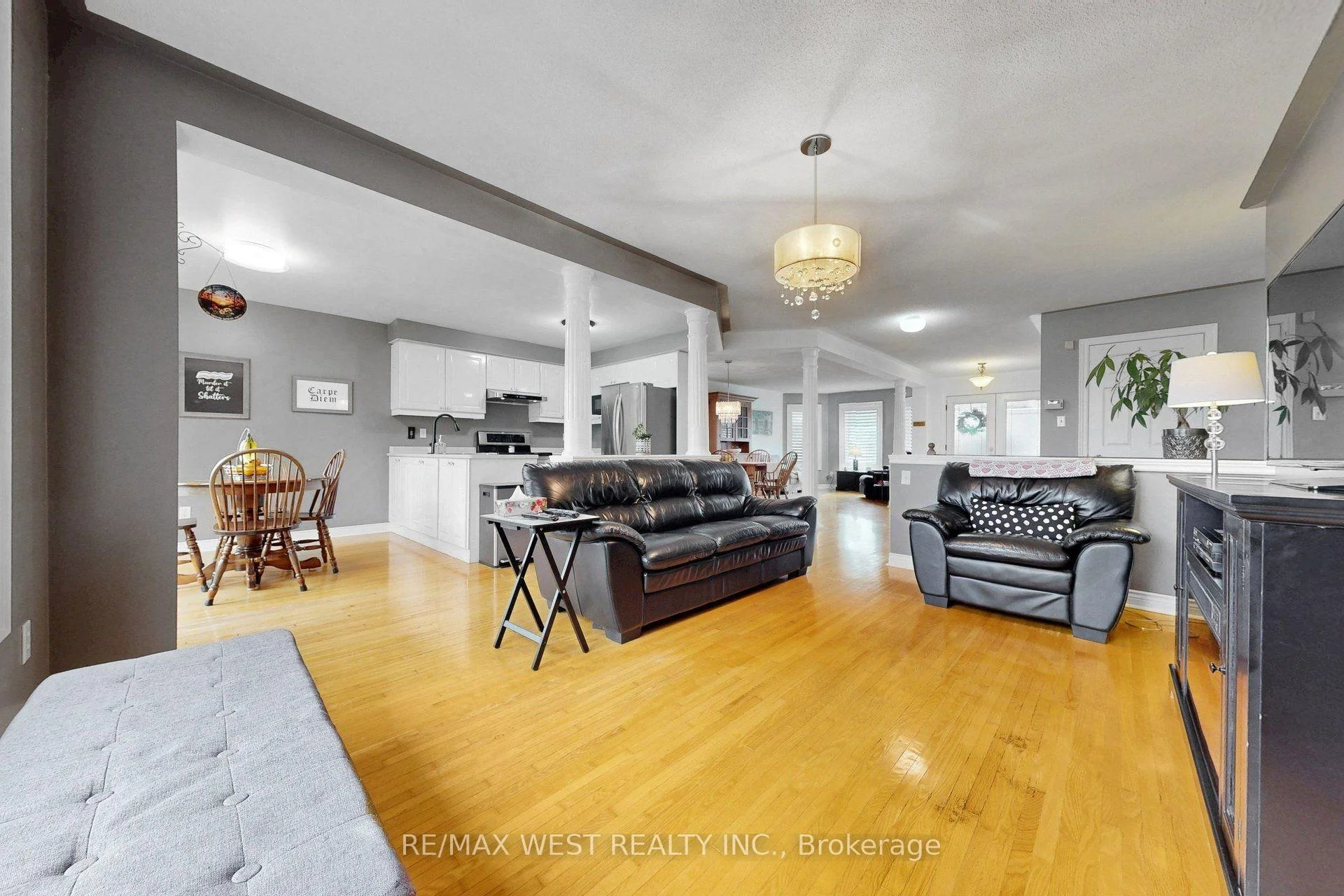 Photo 21 of 11 Brand Court, Ajax, Central — HOMEH