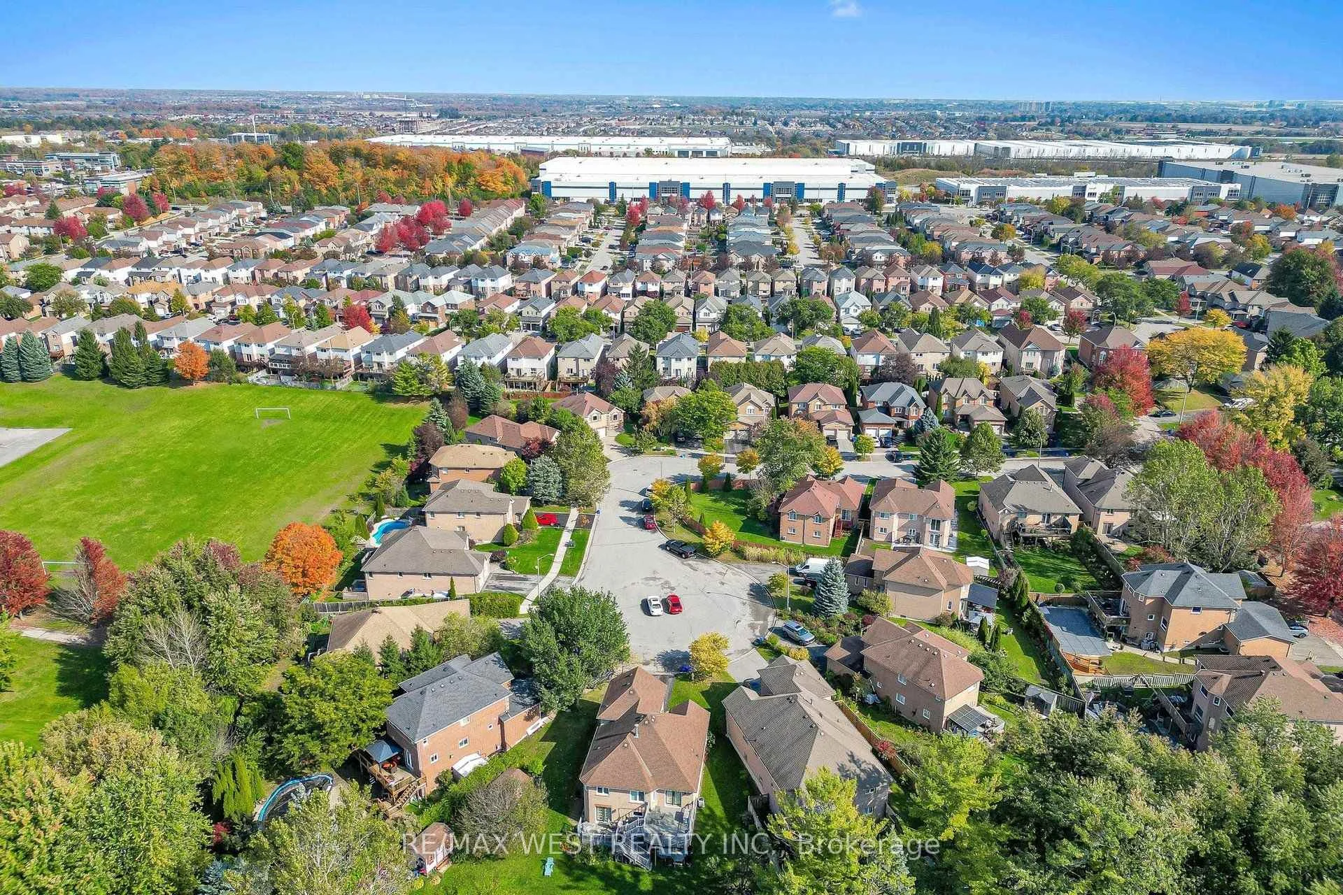 Photo 72 of 11 Brand Court, Ajax, Central — HOMEH