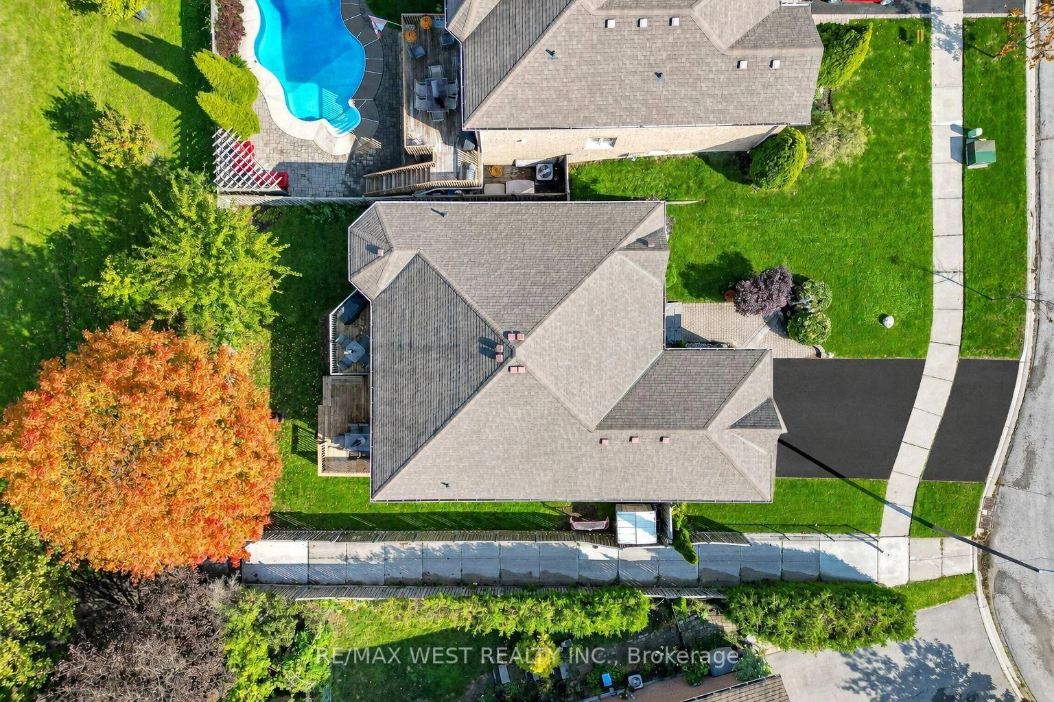 Photo 76 of 11 Brand Court, Ajax, Central — HOMEH