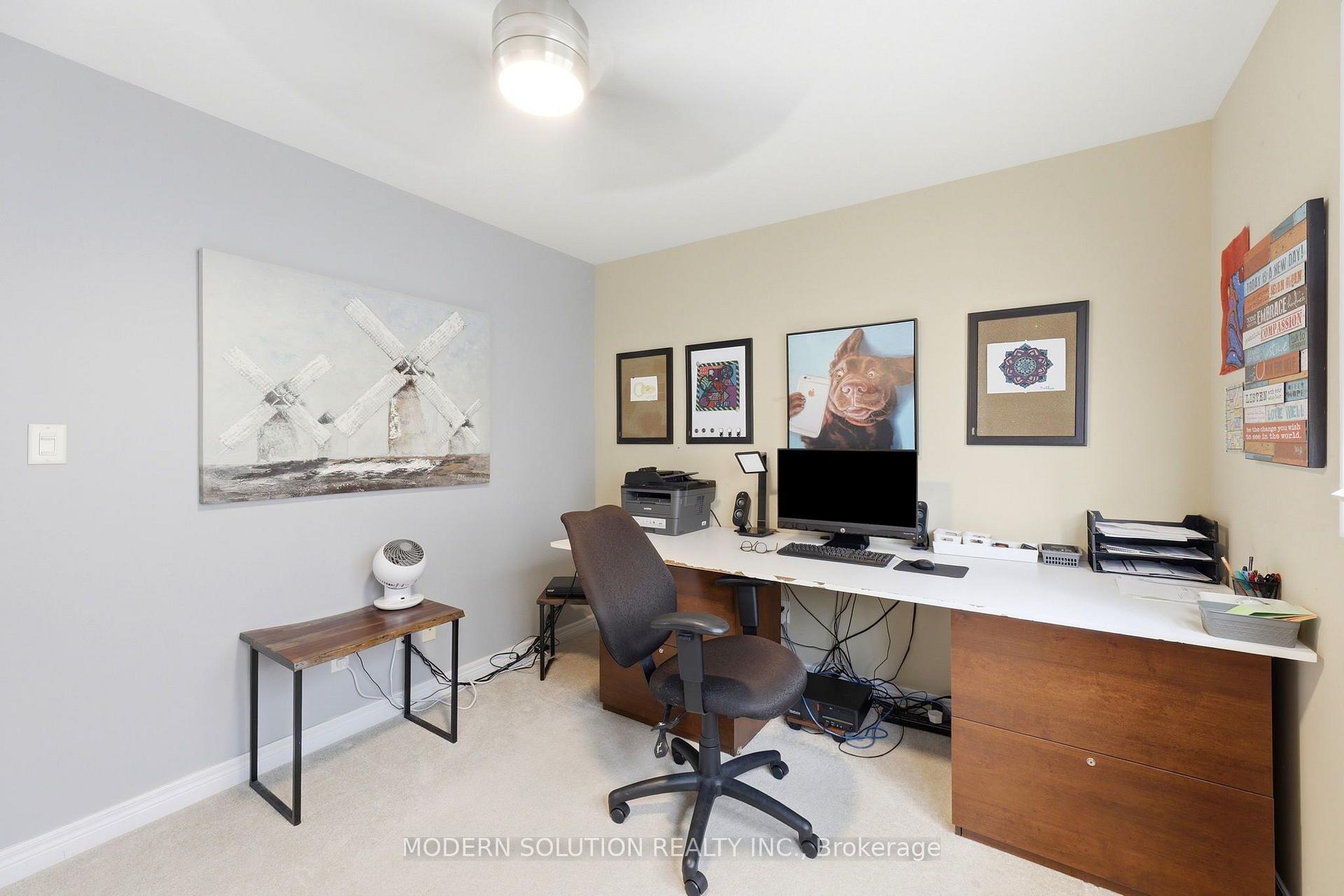 Photo 20 of 897 Bradshaw Crescent, London, North M — HOMEH
