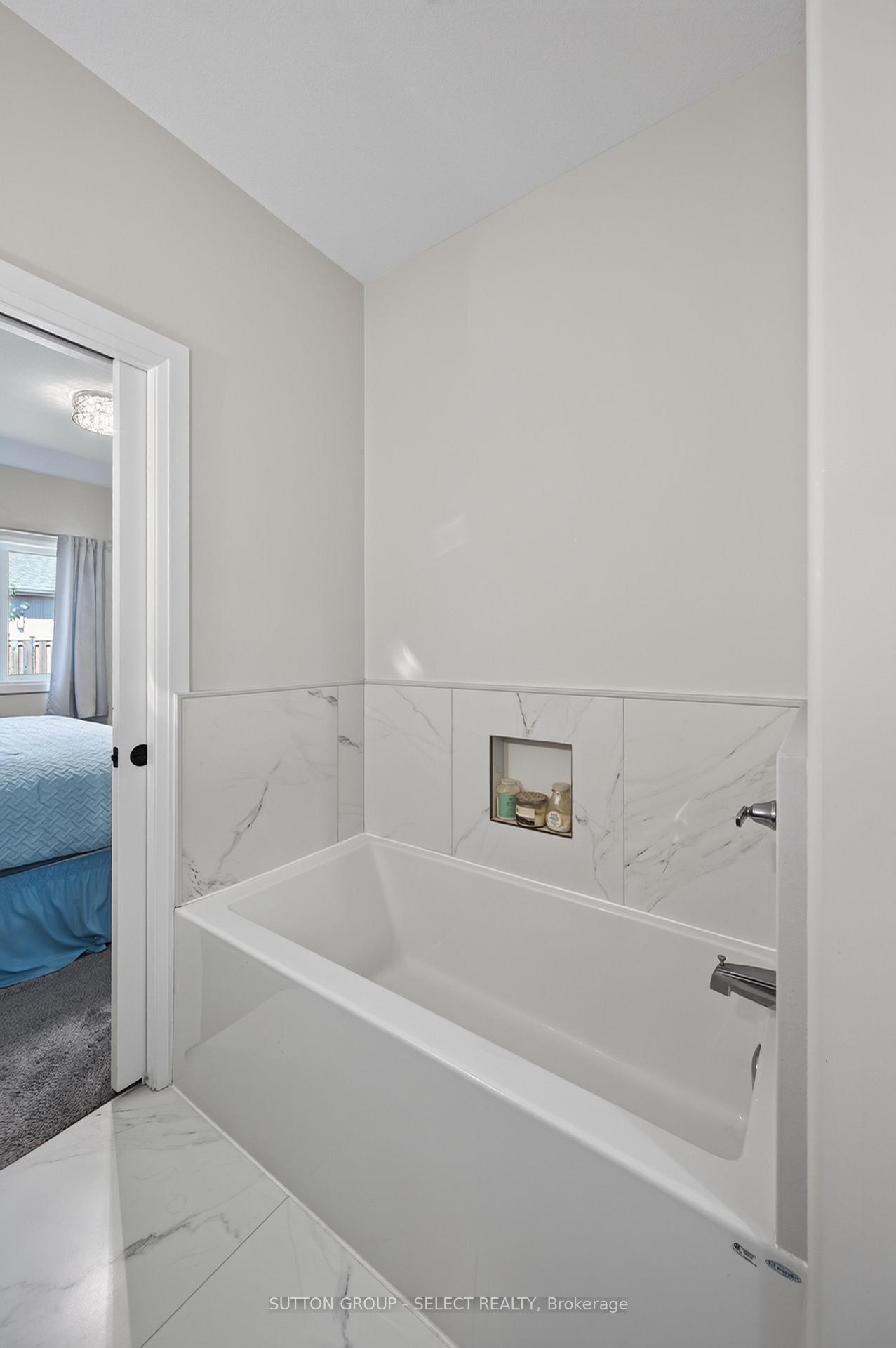 Photo 29 of 99 Lanz Boulevard, Chatham-Kent, Blenheim — HOMEH