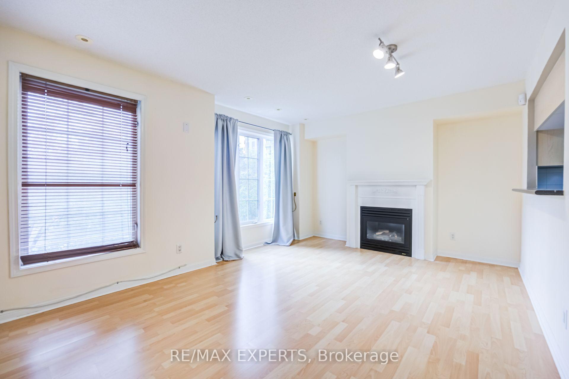 Photo 4 of Unit 104, 3 Everson Drive, North York, Willowdale East — HOMEH