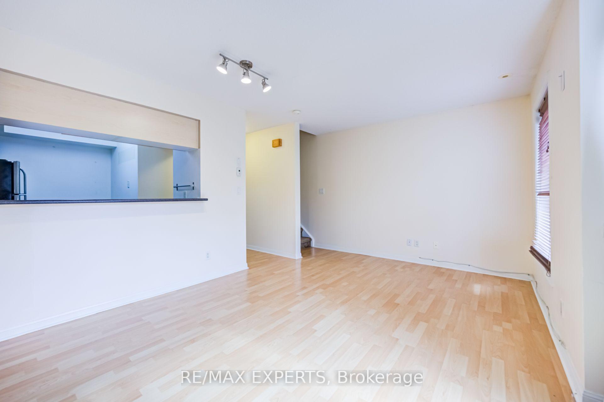 Photo 6 of Unit 104, 3 Everson Drive, North York, Willowdale East — HOMEH