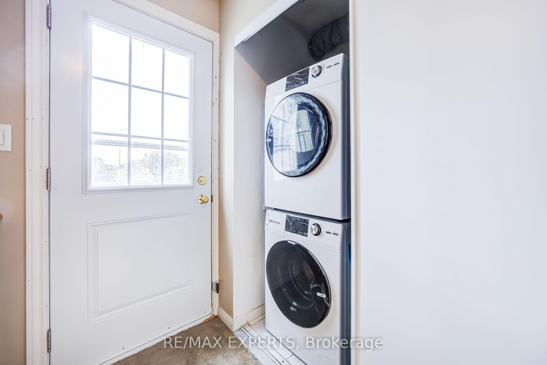 Photo 16 of Unit 104, 3 Everson Drive, North York, Willowdale East — HOMEH