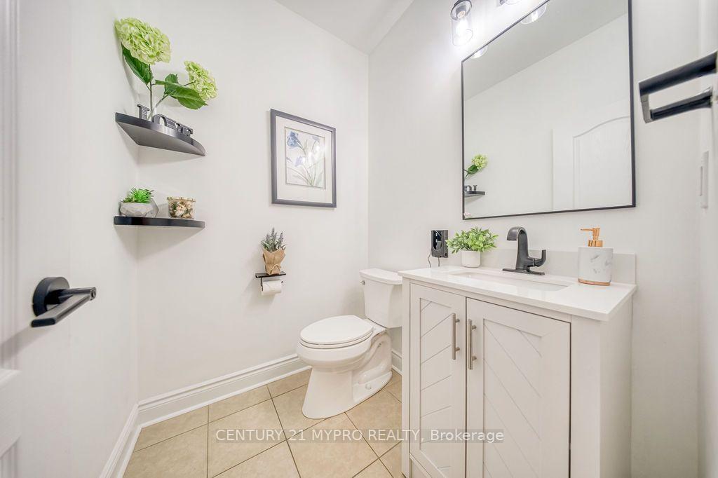 Photo 19 of 1032 Wilbur Pipher Circle, Newmarket, Stonehaven-Wyndham — HOMEH