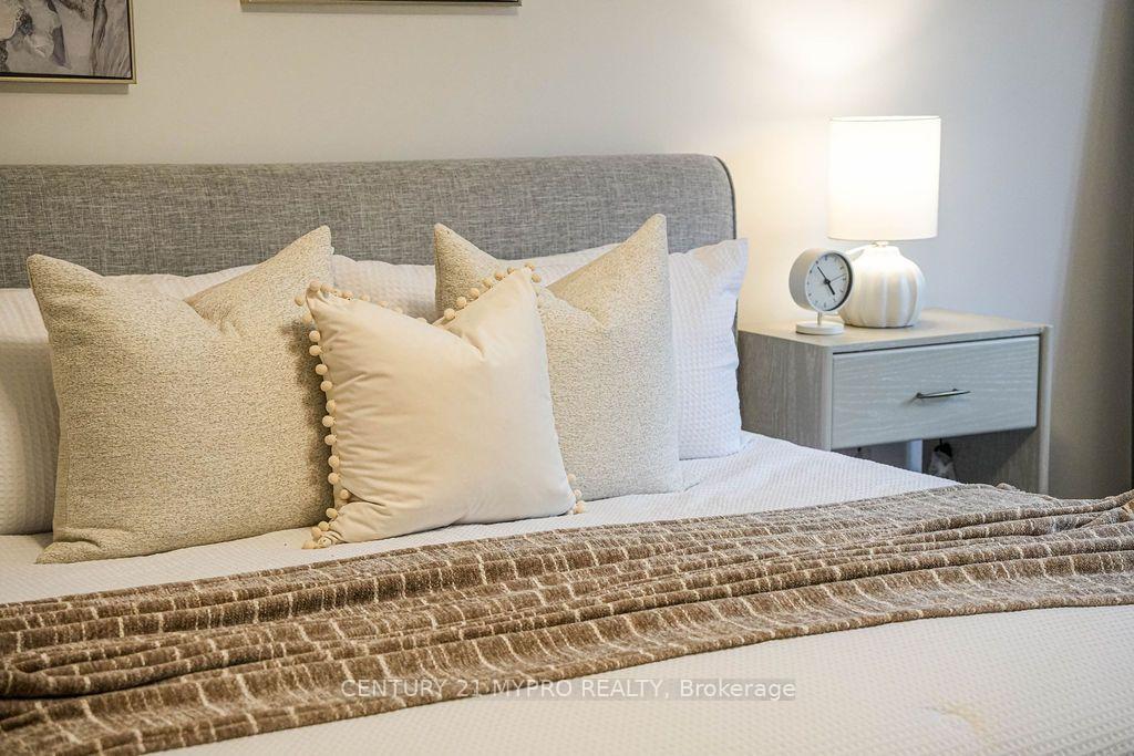 Photo 22 of 1032 Wilbur Pipher Circle, Newmarket, Stonehaven-Wyndham — HOMEH