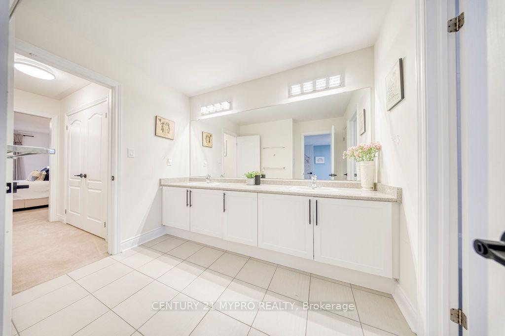 Photo 29 of 1032 Wilbur Pipher Circle, Newmarket, Stonehaven-Wyndham — HOMEH