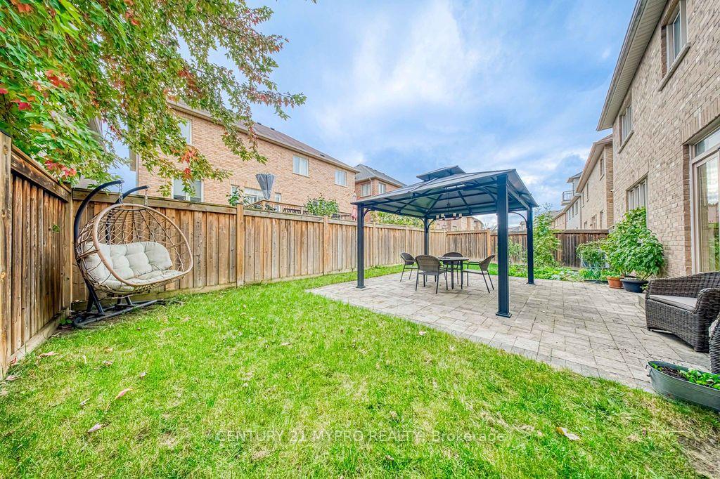 Photo 47 of 1032 Wilbur Pipher Circle, Newmarket, Stonehaven-Wyndham — HOMEH