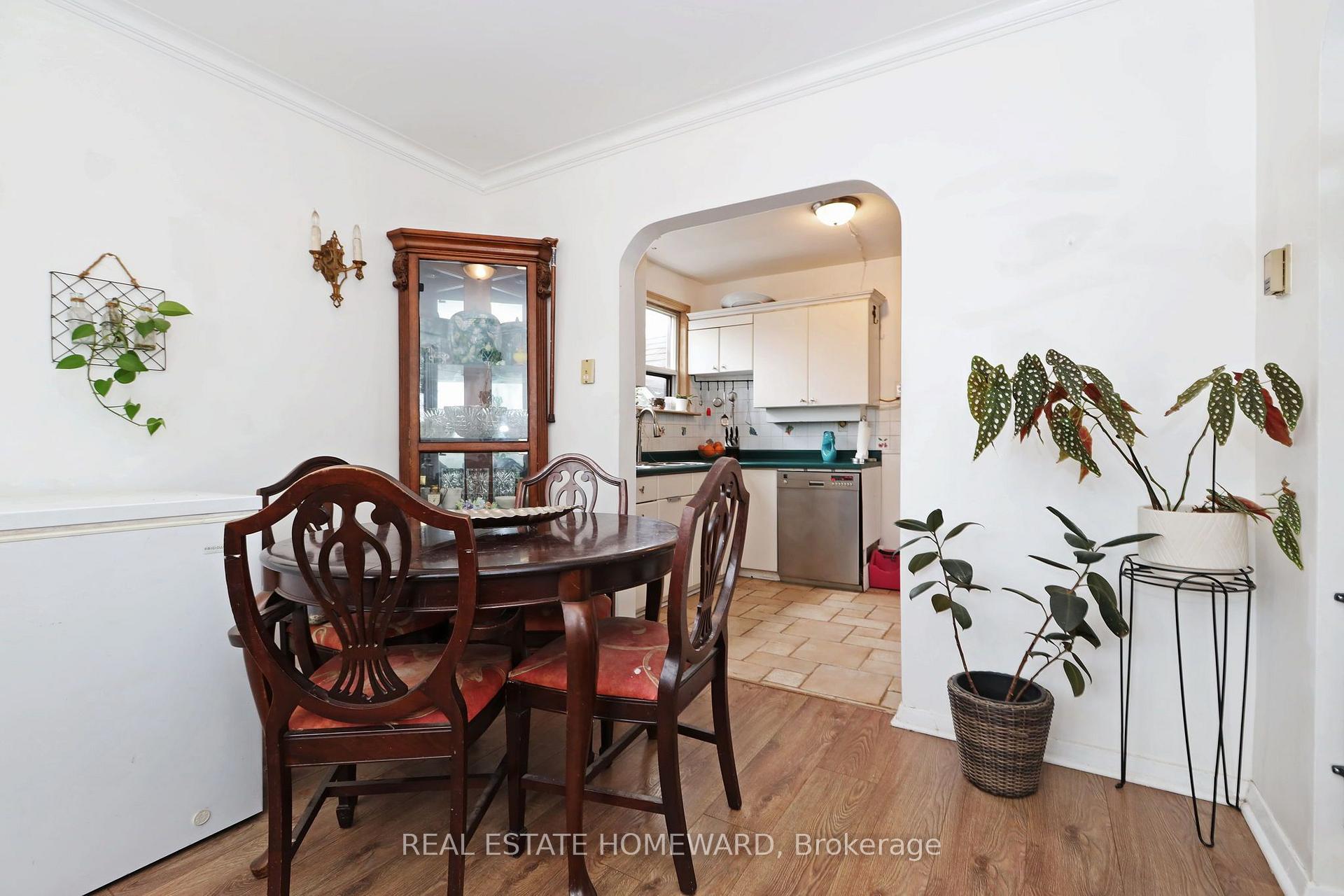 Photo 7 of 22 Haddon Avenue, Scarborough, Birchcliffe-Cliffside — HOMEH