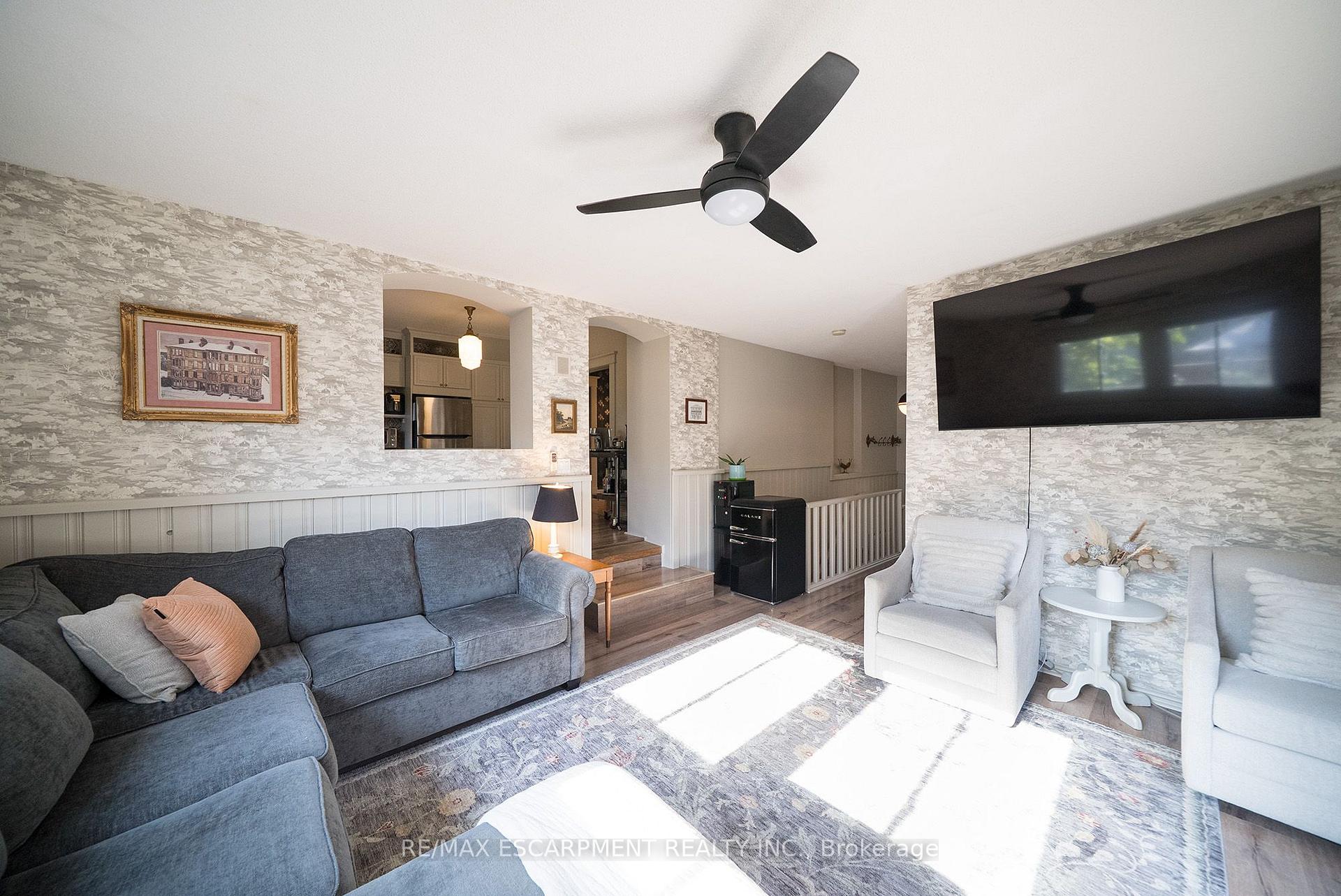Photo 19 of 75 Walnut Street, Brant, Paris — HOMEH