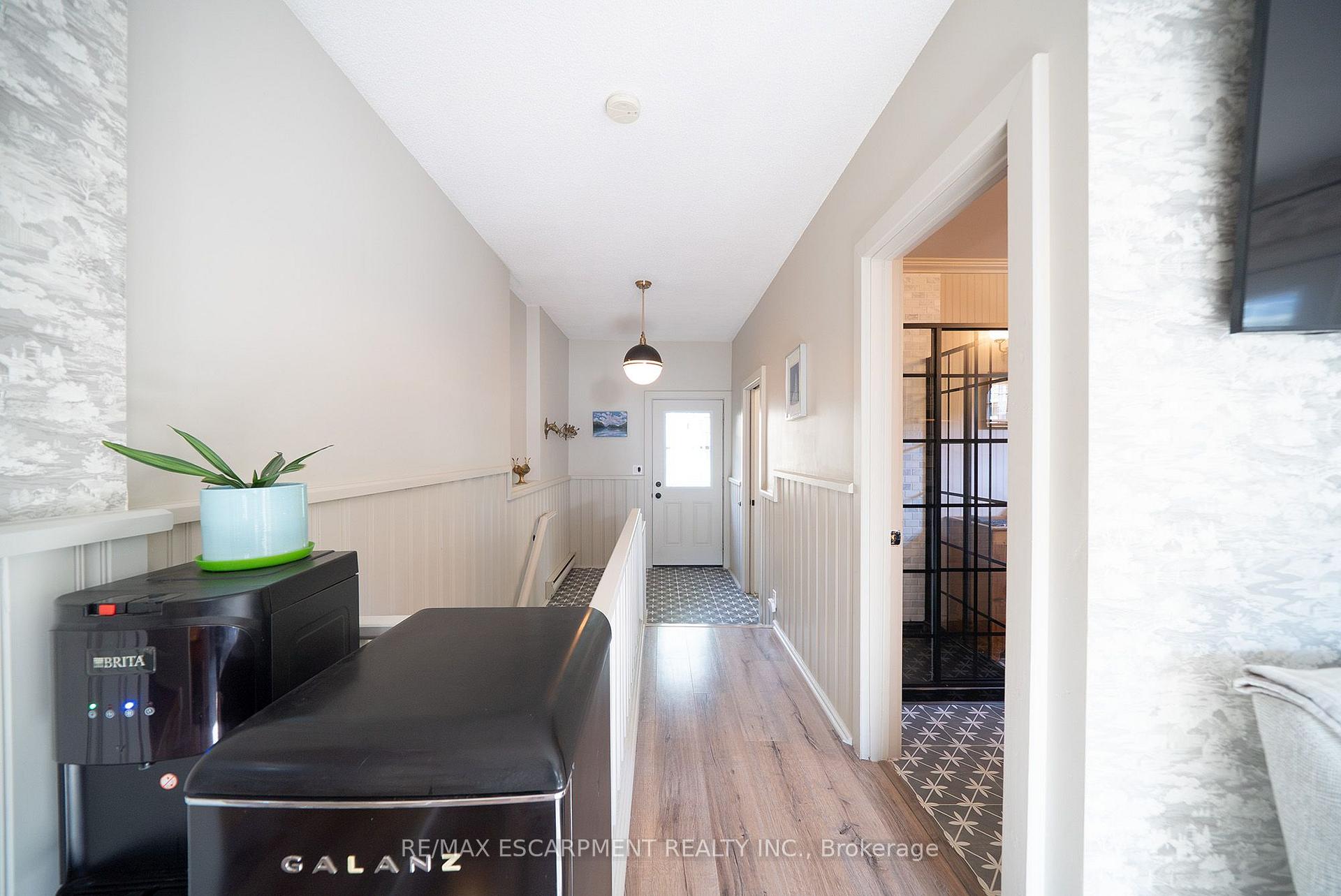 Photo 20 of 75 Walnut Street, Brant, Paris — HOMEH