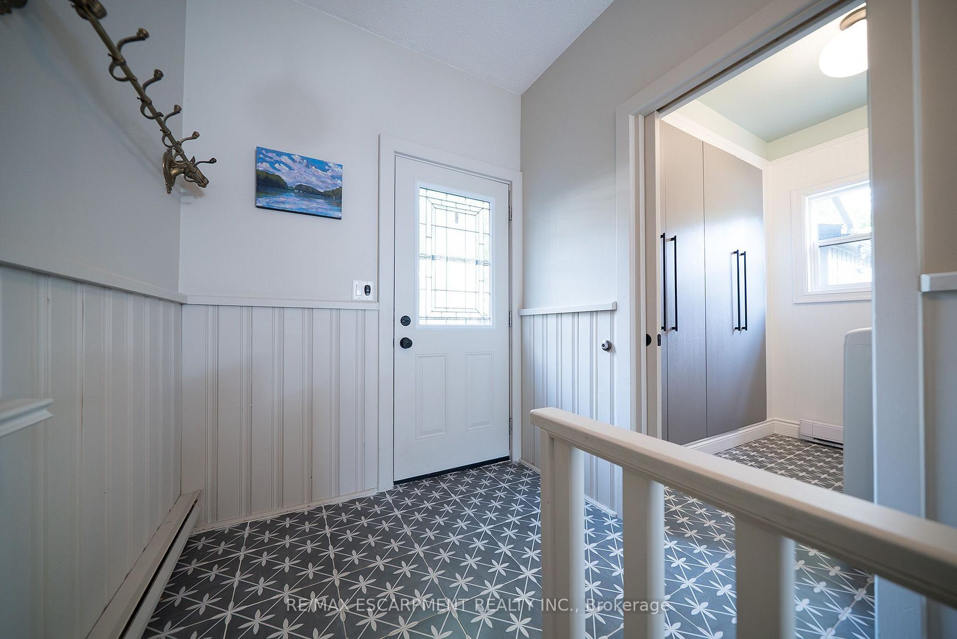Photo 23 of 75 Walnut Street, Brant, Paris — HOMEH