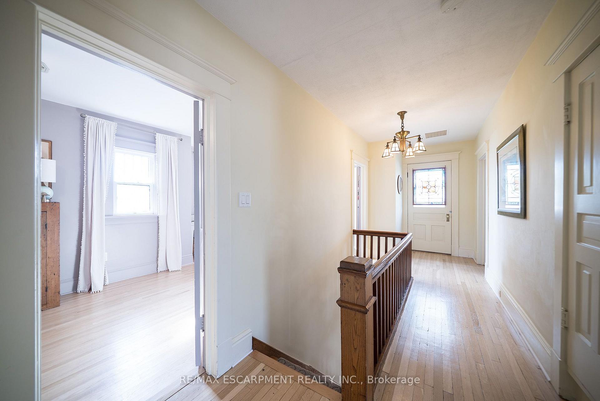 Photo 25 of 75 Walnut Street, Brant, Paris — HOMEH