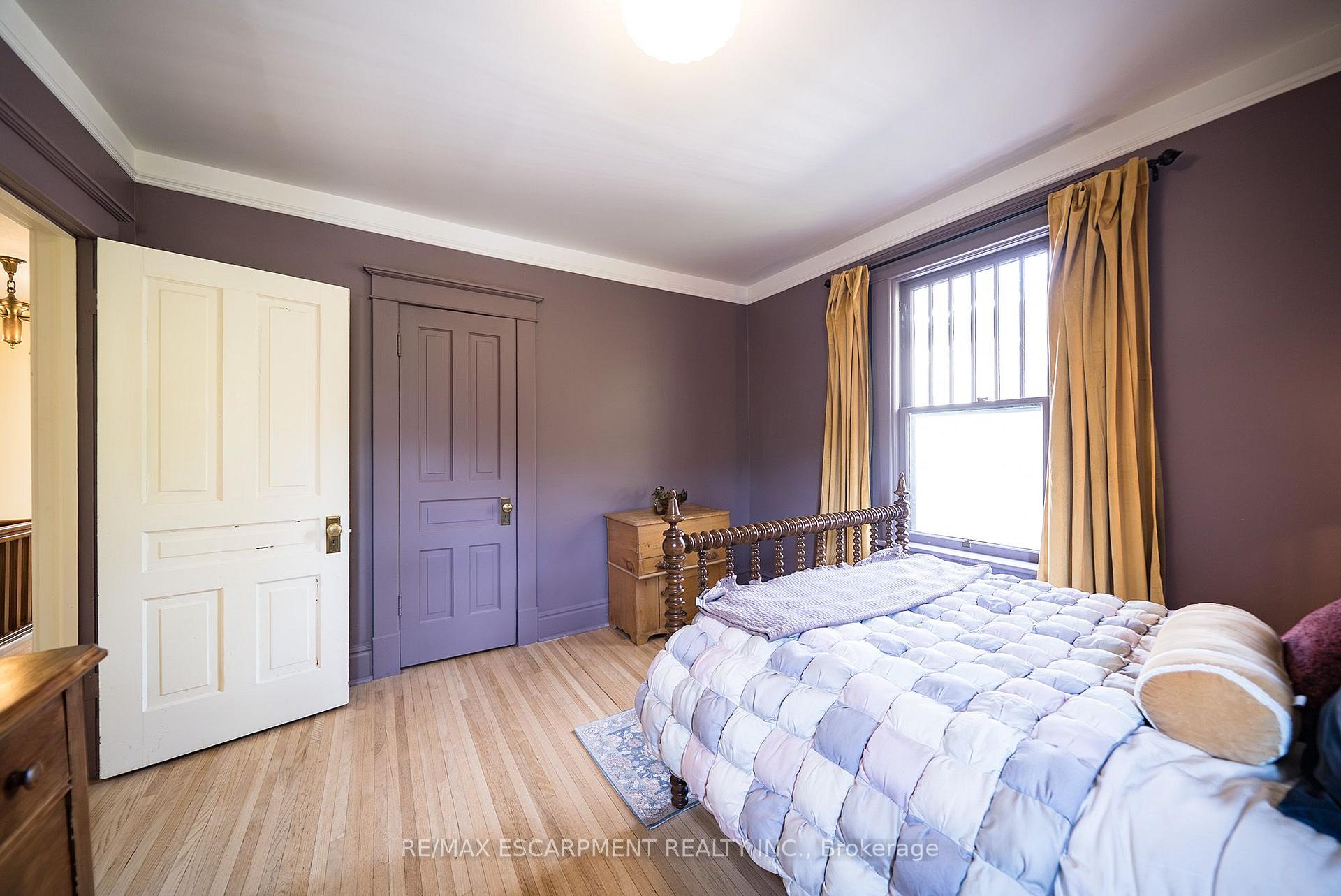 Photo 28 of 75 Walnut Street, Brant, Paris — HOMEH