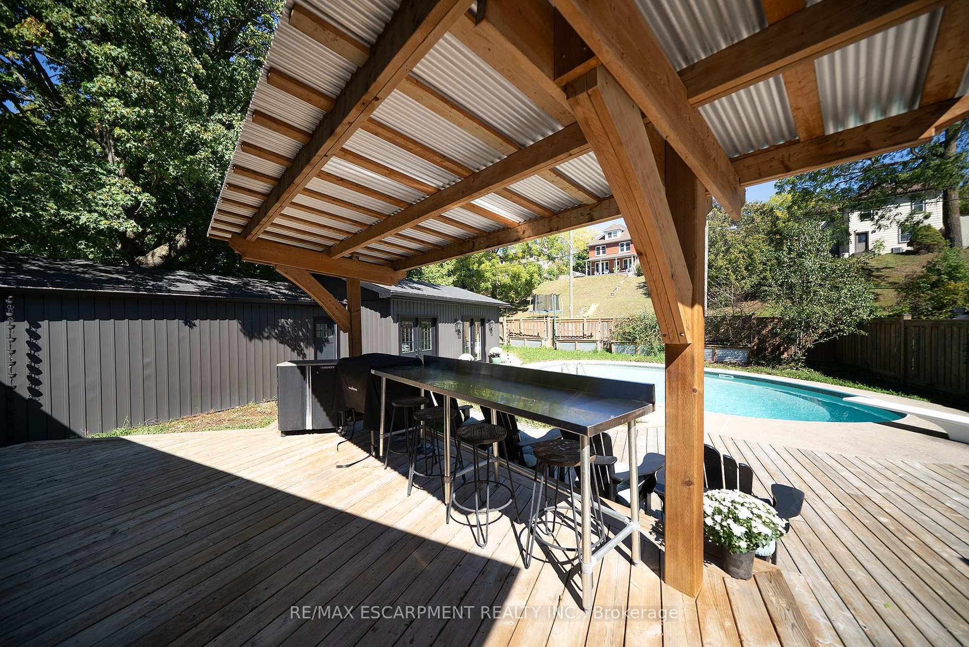 Photo 44 of 75 Walnut Street, Brant, Paris — HOMEH