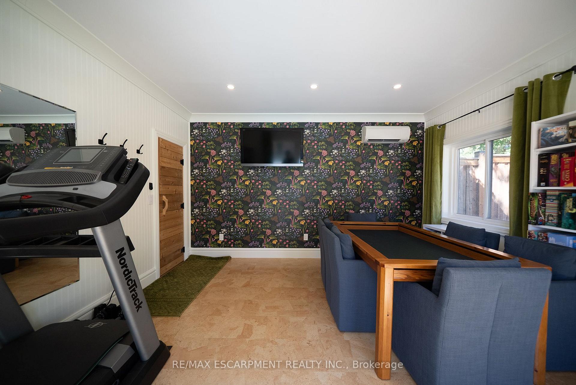 Photo 49 of 75 Walnut Street, Brant, Paris — HOMEH