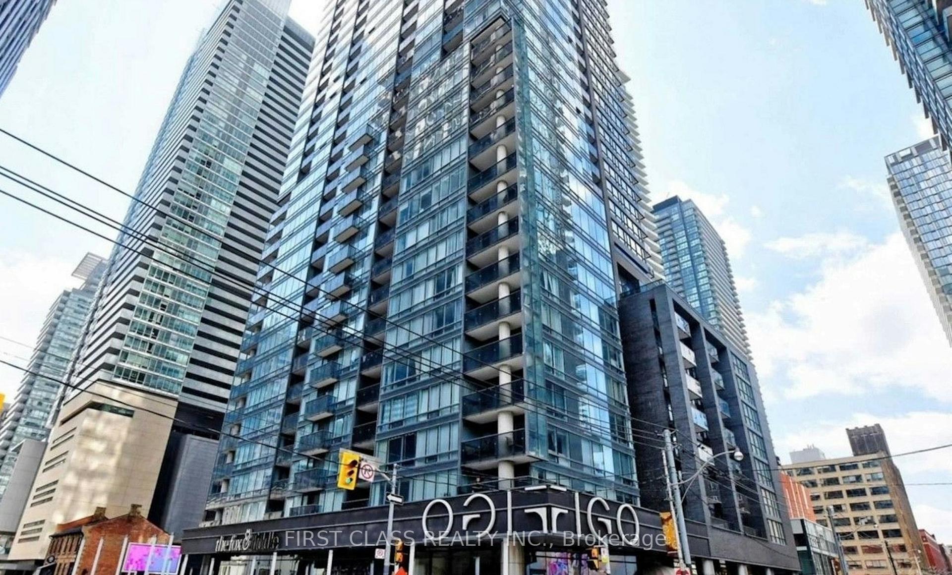 Front of Unit 1801, 295 Adelaide Street W