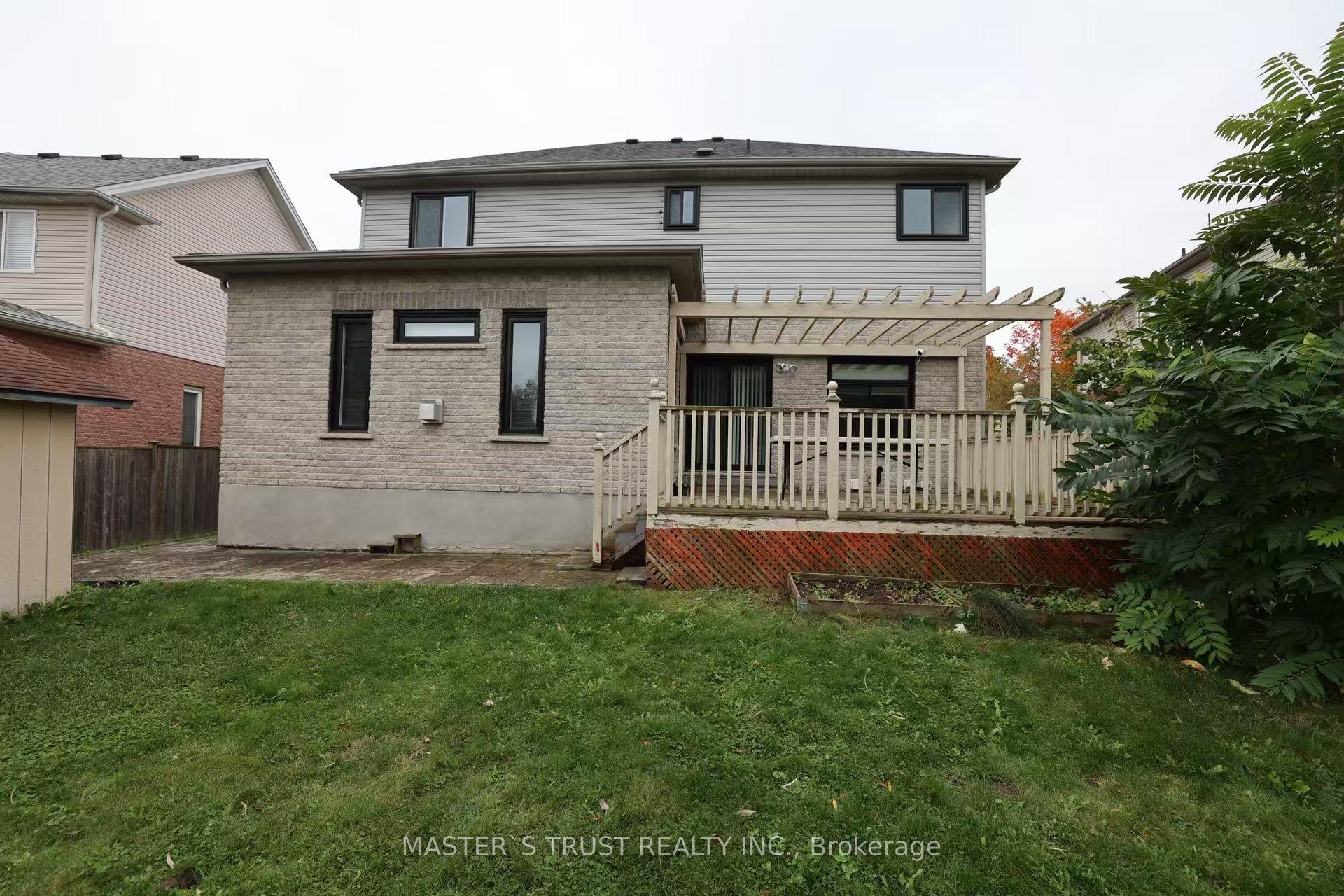 Photo 4 of 7 Westra Drive, Guelph, Willow West/Sugarbush/West Acres — HOMEH