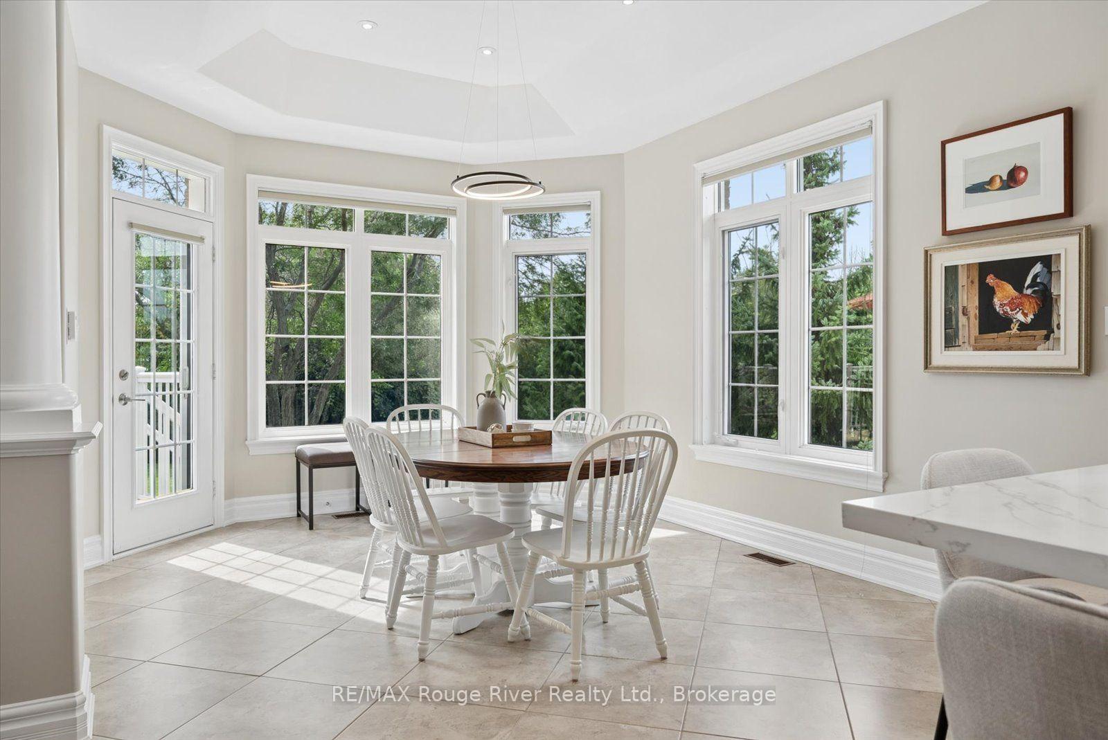 Photo 16 of 26 Hanover Court, Whitby, Lynde Creek — HOMEH