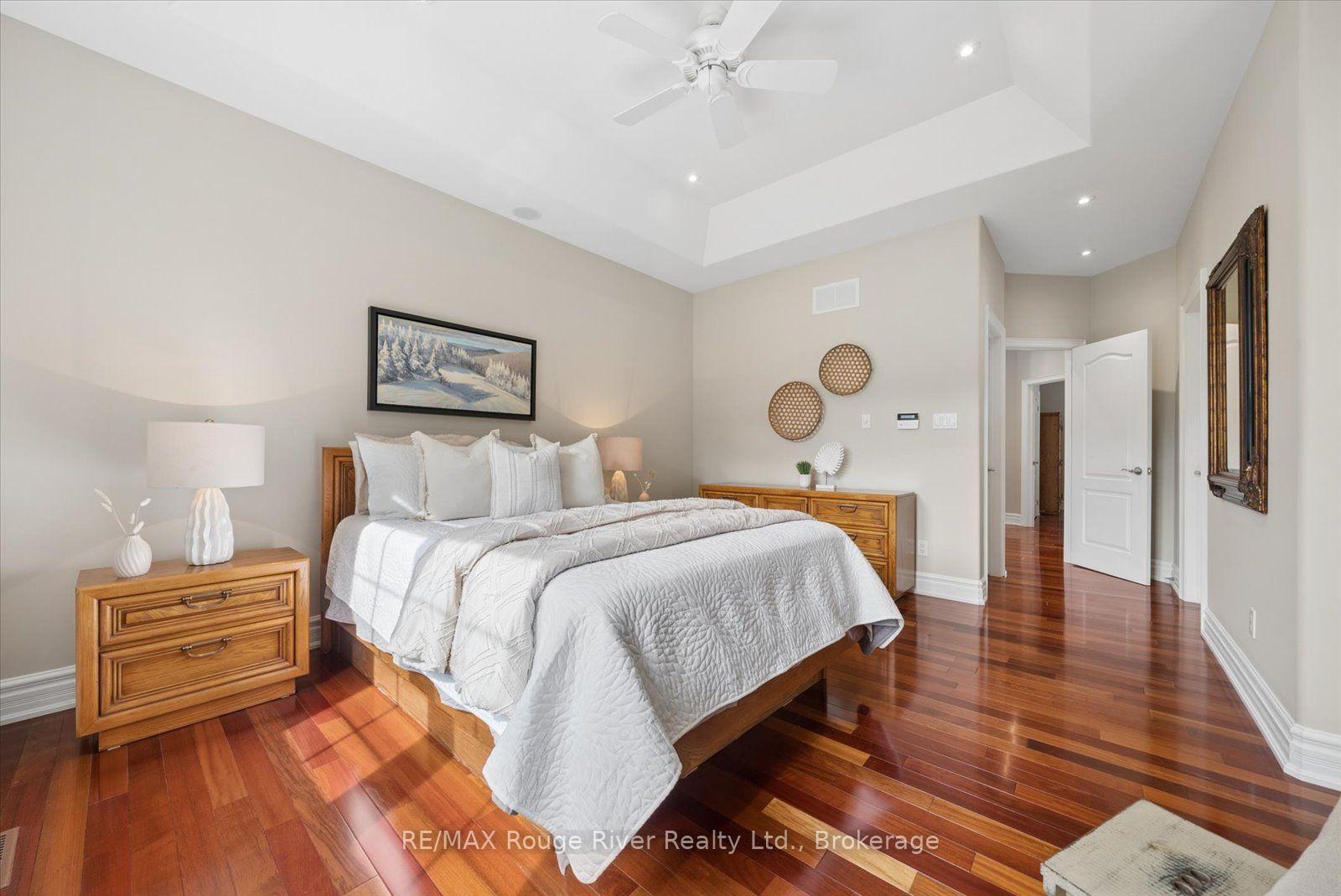 Photo 22 of 26 Hanover Court, Whitby, Lynde Creek — HOMEH