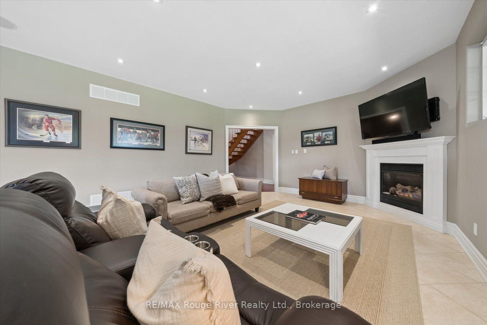 Photo 29 of 26 Hanover Court, Whitby, Lynde Creek — HOMEH