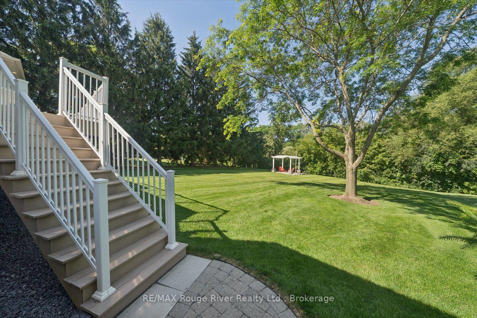 Photo 38 of 26 Hanover Court, Whitby, Lynde Creek — HOMEH