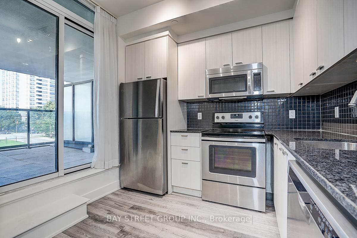 Photo 19 of Unit 308, 88 Sheppard Avenue E, North York, Willowdale East — HOMEH