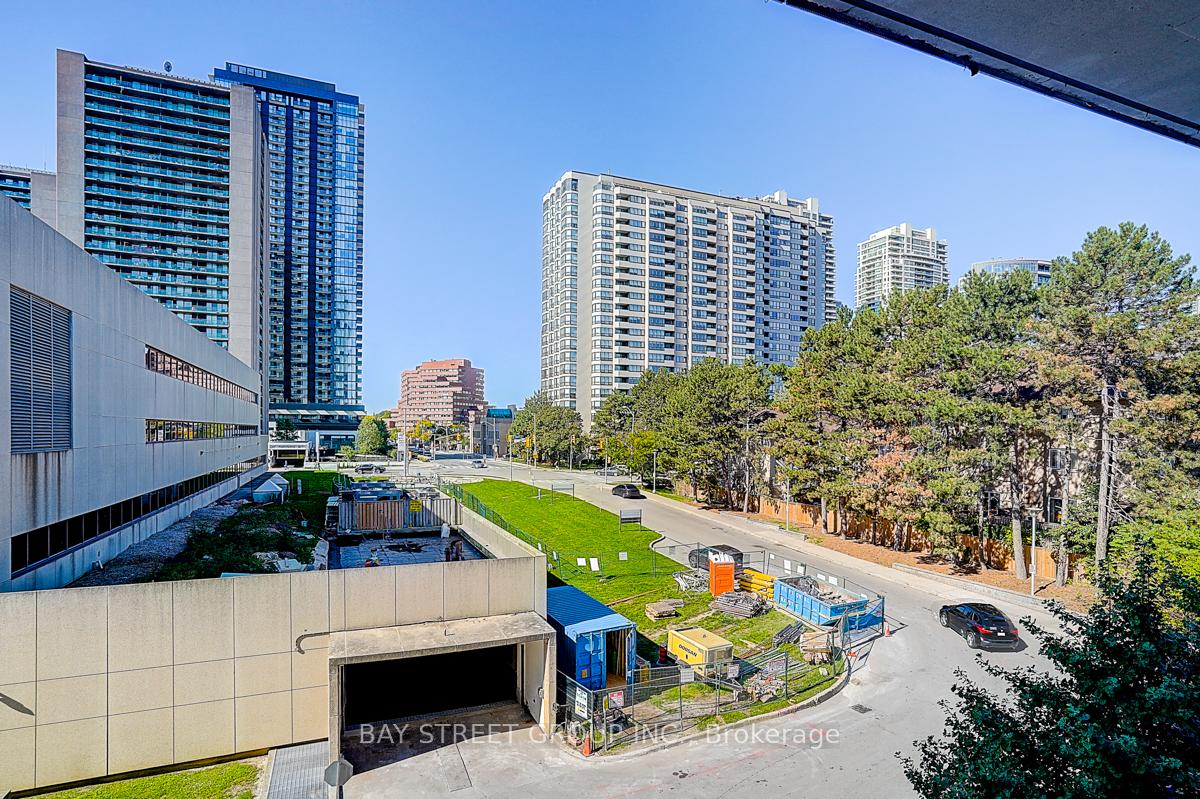 Photo 28 of Unit 308, 88 Sheppard Avenue E, North York, Willowdale East — HOMEH
