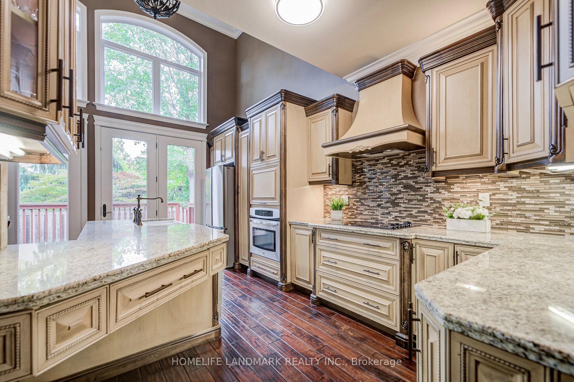 Photo 15 of 668 Garth Street, Hamilton, Westcliffe — HOMEH