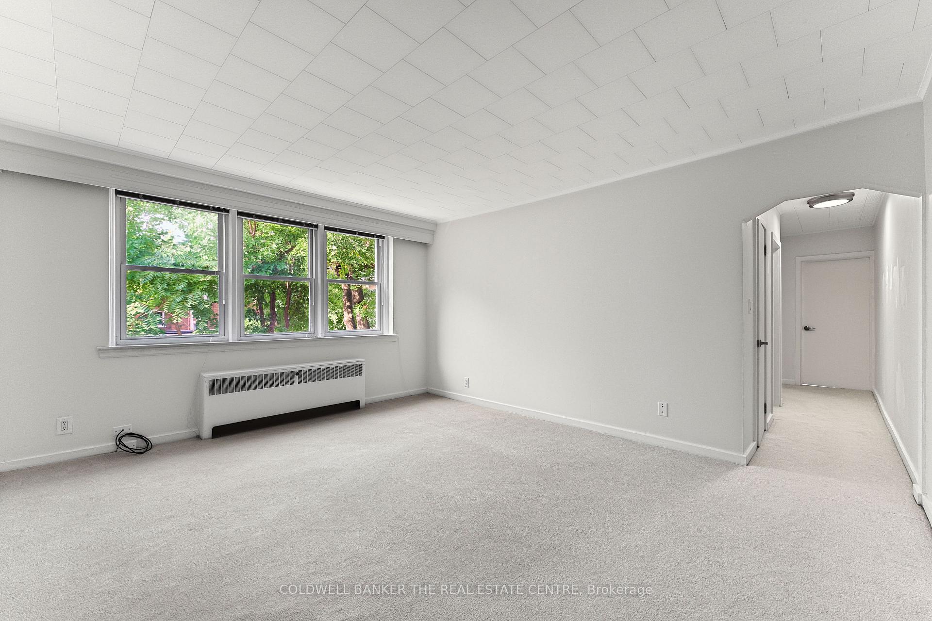 Photo 2 of Unit 9, 4 Robinson Street, Hamilton, Durand — HOMEH