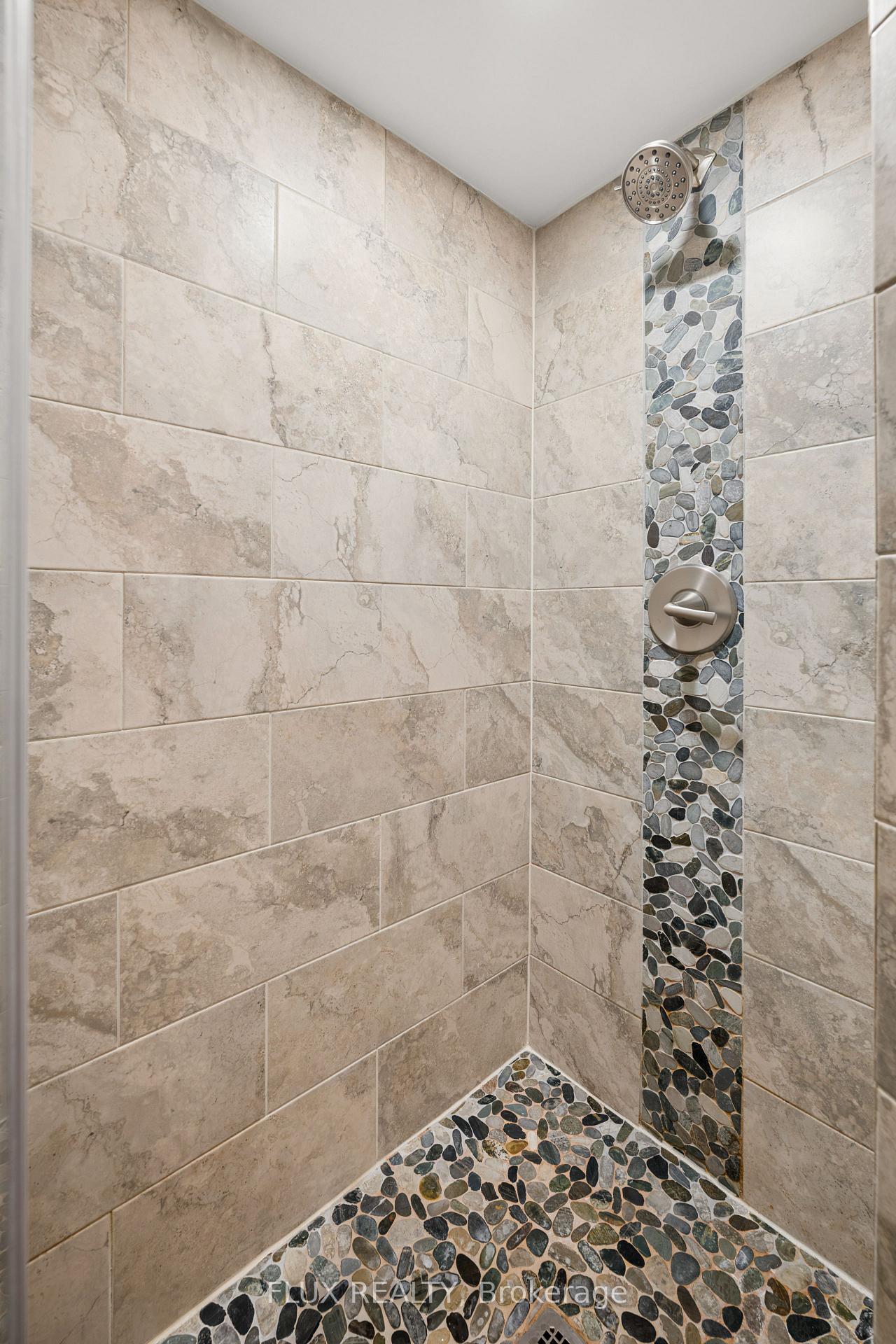 Photo 34 of 822 Whitecap Street, Waterloo, Eastbridge — HOMEH
