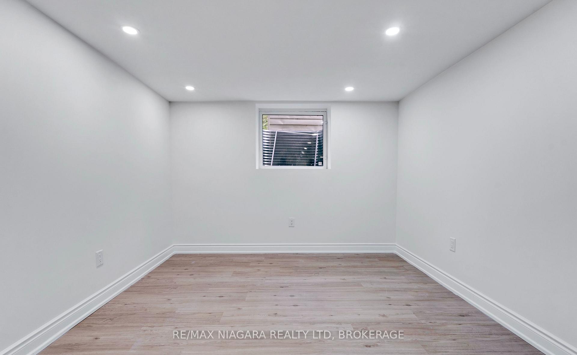 Photo 2 of Unit Lower Unit, 210 Mackan Street, Thorold, Allanburg/Thorold South — HOMEH