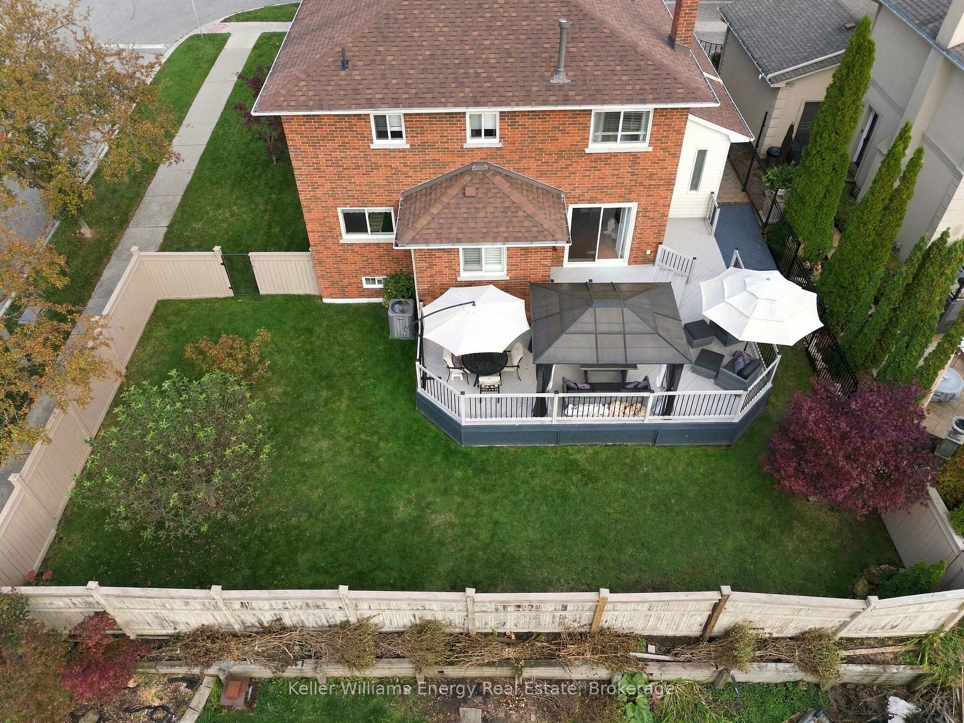 Photo 43 of 250 Glen Hill Drive, Whitby, Blue Grass Meadows — HOMEH