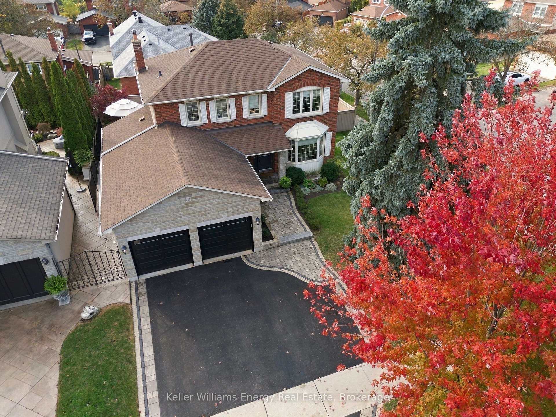 Photo 46 of 250 Glen Hill Drive, Whitby, Blue Grass Meadows — HOMEH