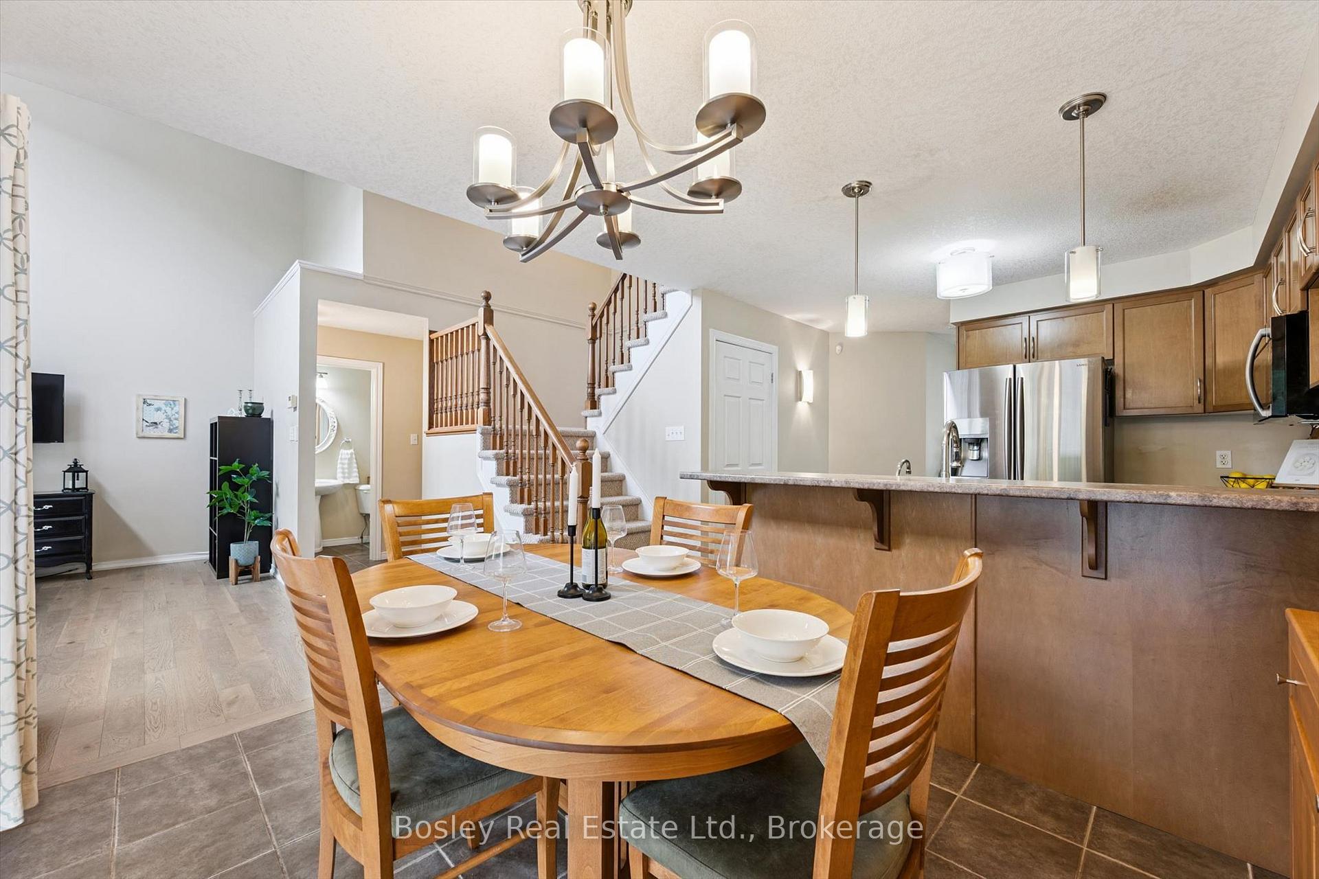 Photo 14 of 8 Walker Way, Guelph, Pineridge/Westminster Woods — HOMEH