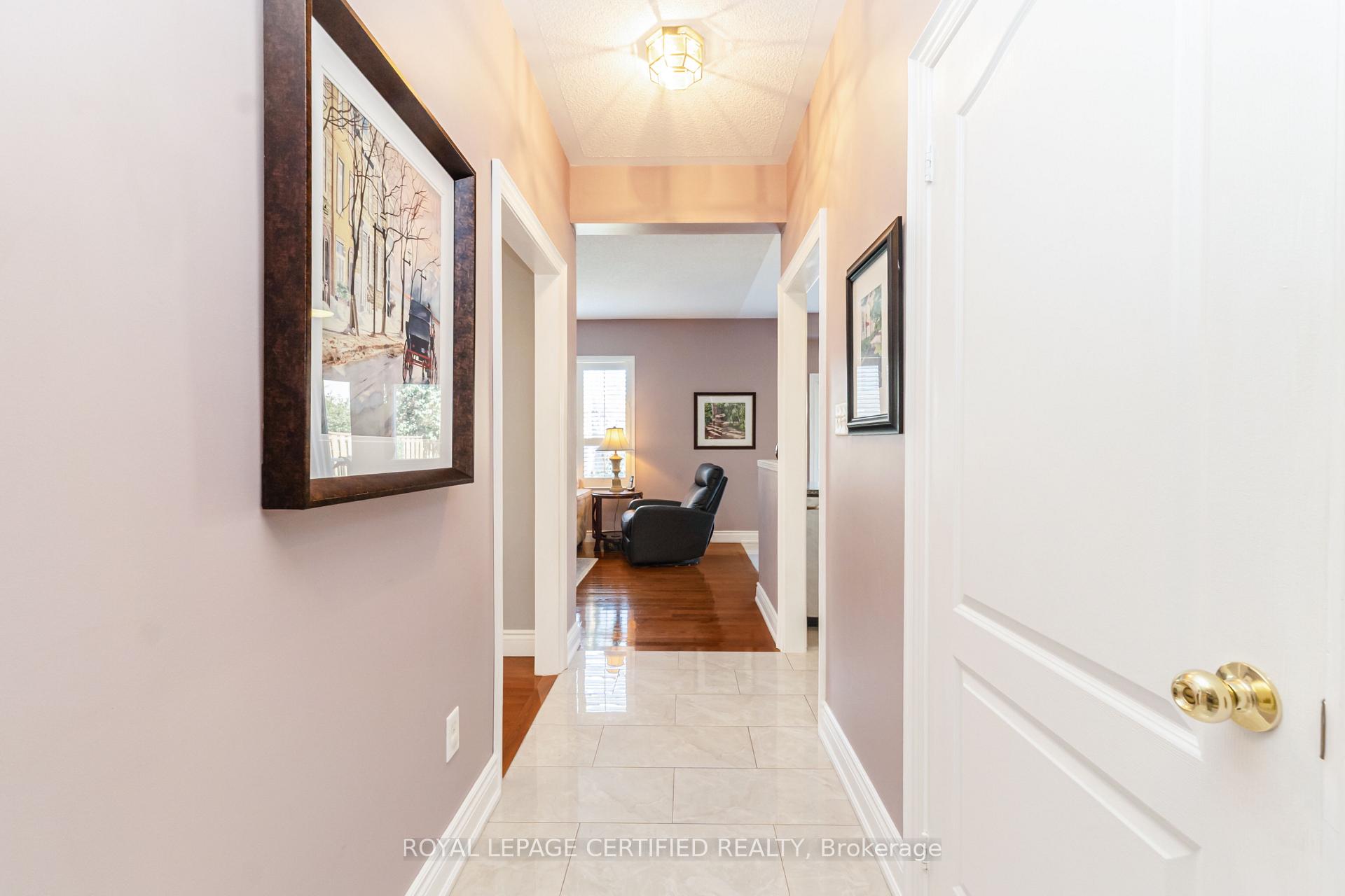 Photo 6 of 6 Collingwood Avenue, Brampton, Snelgrove — HOMEH