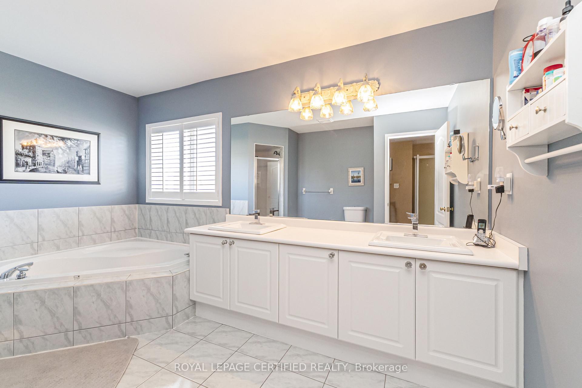 Photo 20 of 6 Collingwood Avenue, Brampton, Snelgrove — HOMEH