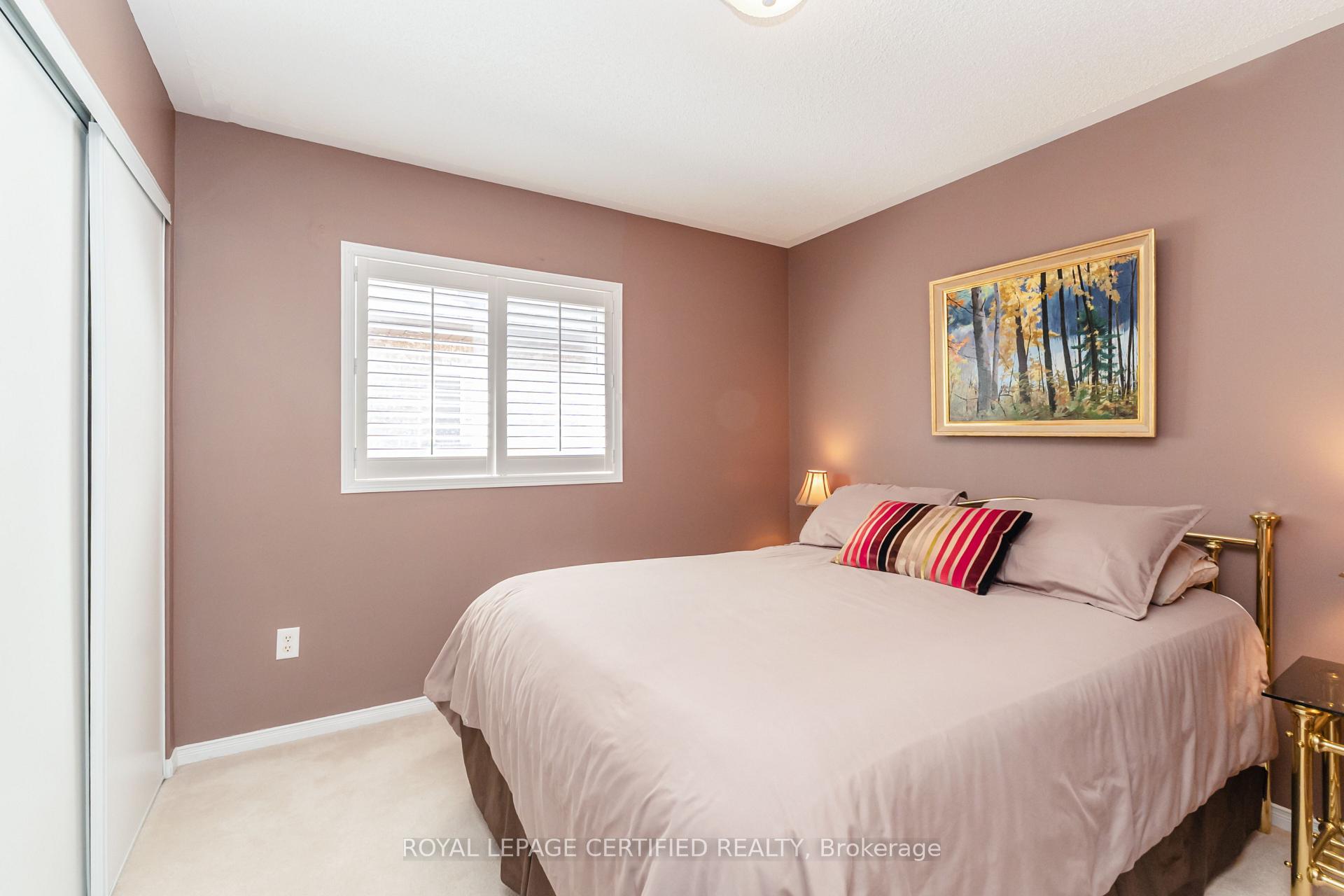 Photo 21 of 6 Collingwood Avenue, Brampton, Snelgrove — HOMEH