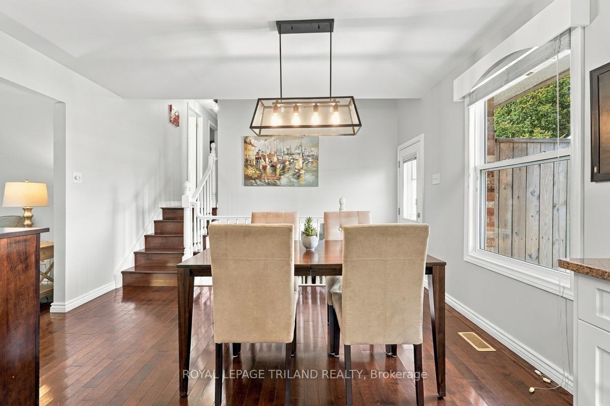 Photo 16 of 1345 Aldersbrook Road, London, North I — HOMEH